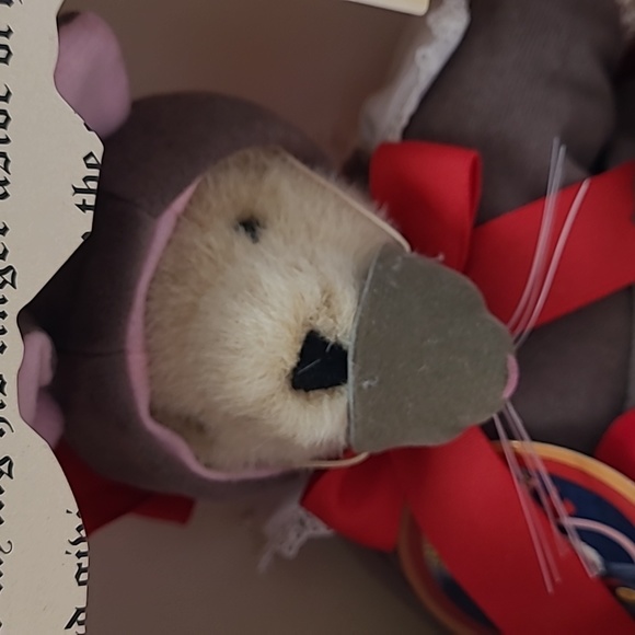 1995 Muffy Mouse Vanderbear - Picture 3 of 12